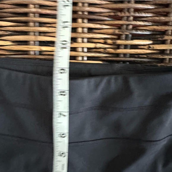Athleta asym Mesh Sonar Tight size small - Picture 5 of 13
